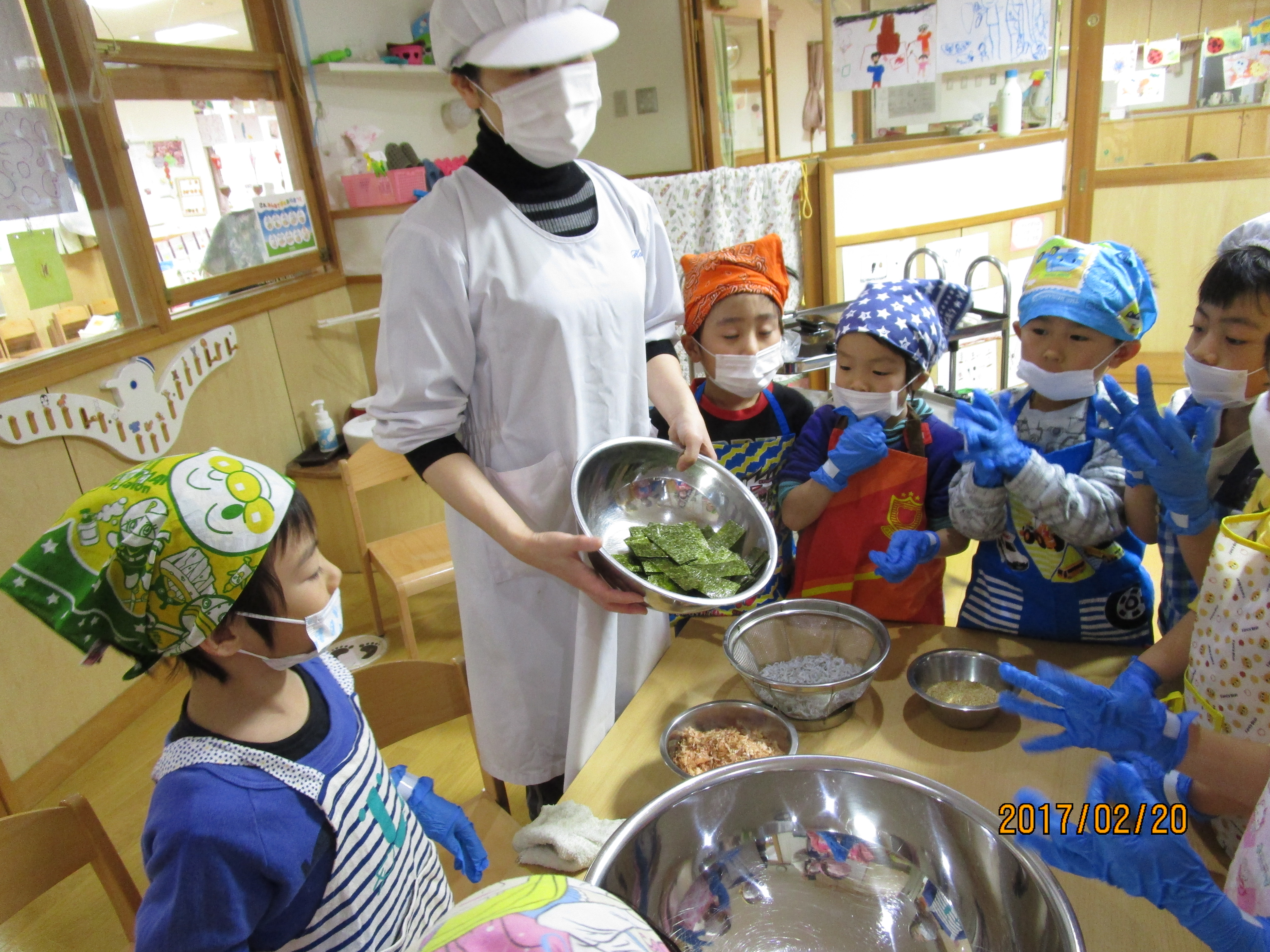 ほしぐみ クッキング ふりかけを作ろう 食育集会 コスモスつうしん